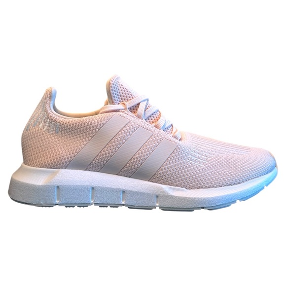adidas Swift Run 1.0, women 7.5 - Picture 1 of 4